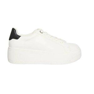 NWOT STEVE MADDEN Rockaway Platform Sneaker in White/Black (6)
